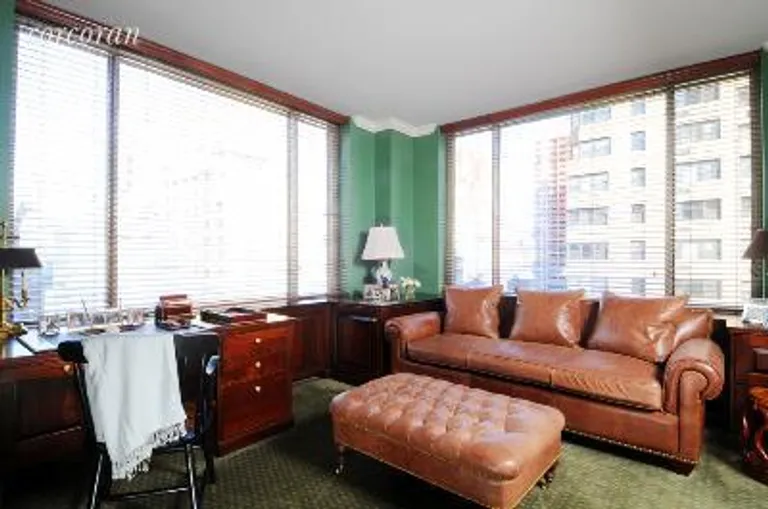 New York City Real Estate | View 308 East 72Nd Street, 11A | room 1 | View 2