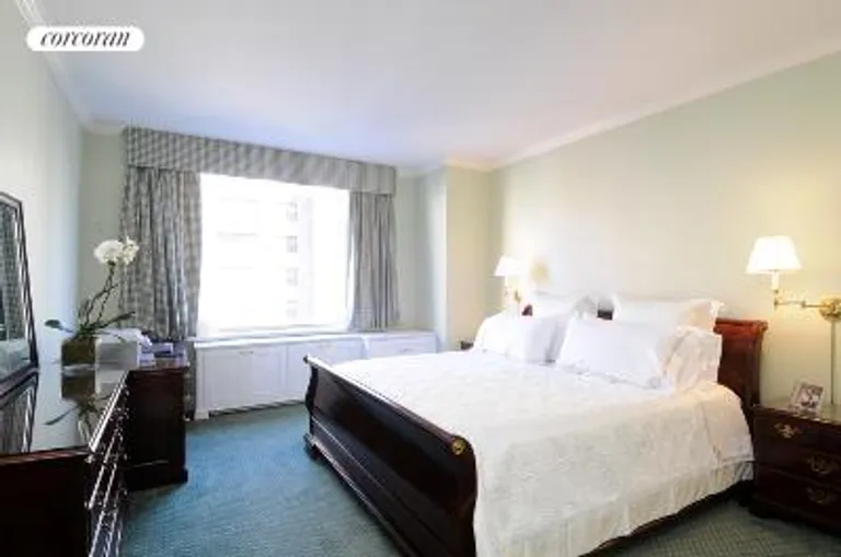 New York City Real Estate | View 308 East 72Nd Street, 11A | room 3 | View 4