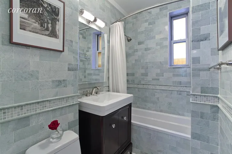 New York City Real Estate | View 11 West 69th Street, 2A | Bathroom | View 7