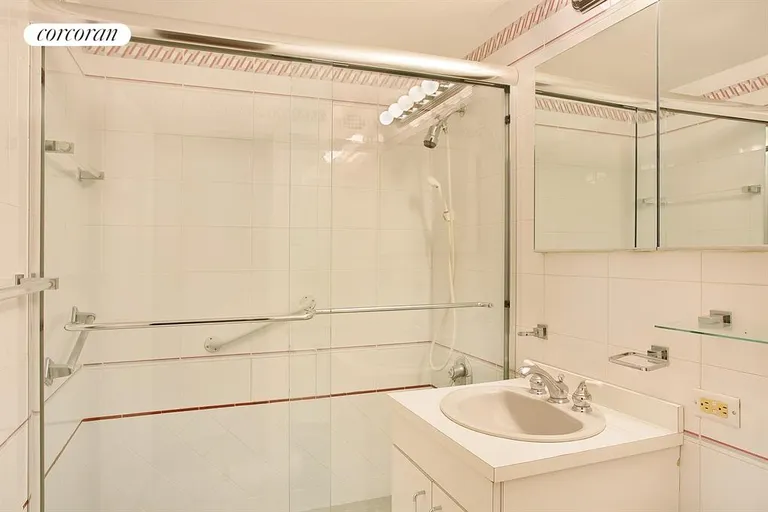 New York City Real Estate | View 430 East 56th Street, 10D | Bathroom | View 4