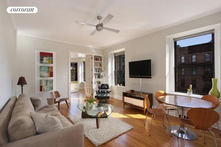 New York City Real Estate | View 102 West 75th Street, 55 | 1 Bed, 1 Bath | View 1