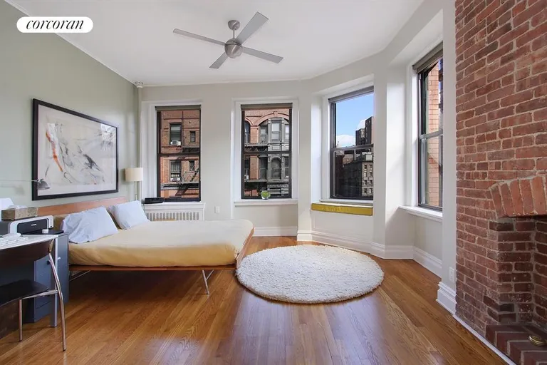 New York City Real Estate | View 102 West 75th Street, 55 | Bedroom | View 2