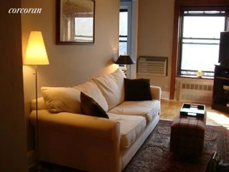 New York City Real Estate | View 11 West 95th Street, 4F | 1 Bed, 1 Bath | View 1
