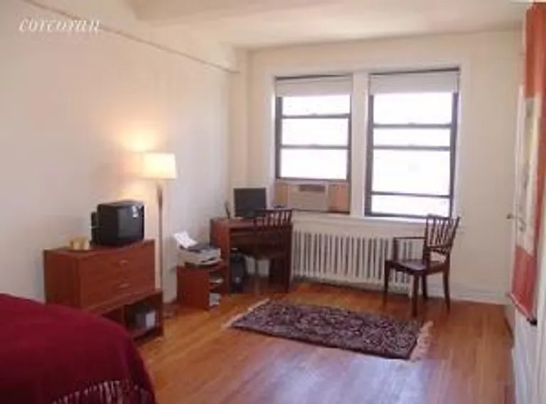 New York City Real Estate | View 457 West 57th Street, 1711 | room 2 | View 3