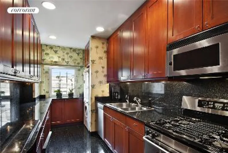 New York City Real Estate | View 145 West 86th Street, 14A | room 1 | View 2
