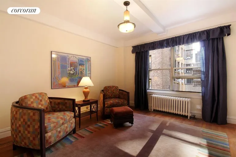New York City Real Estate | View 45 East 85th Street, 4E | Family Room | View 3