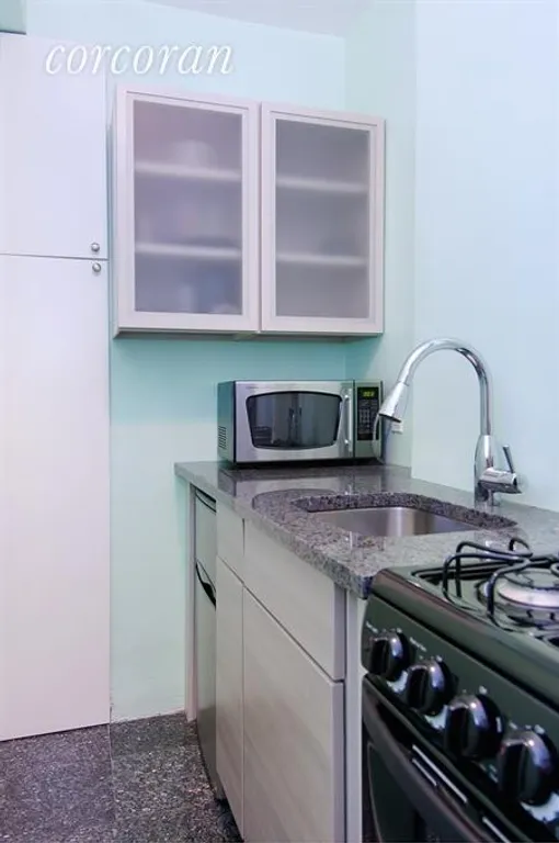 New York City Real Estate | View 321 East 54th Street, 4J | Kitchen | View 2