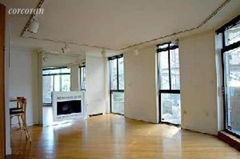 New York City Real Estate | View 8 West 65th Street, 2A | 2 Beds, 2 Baths | View 1