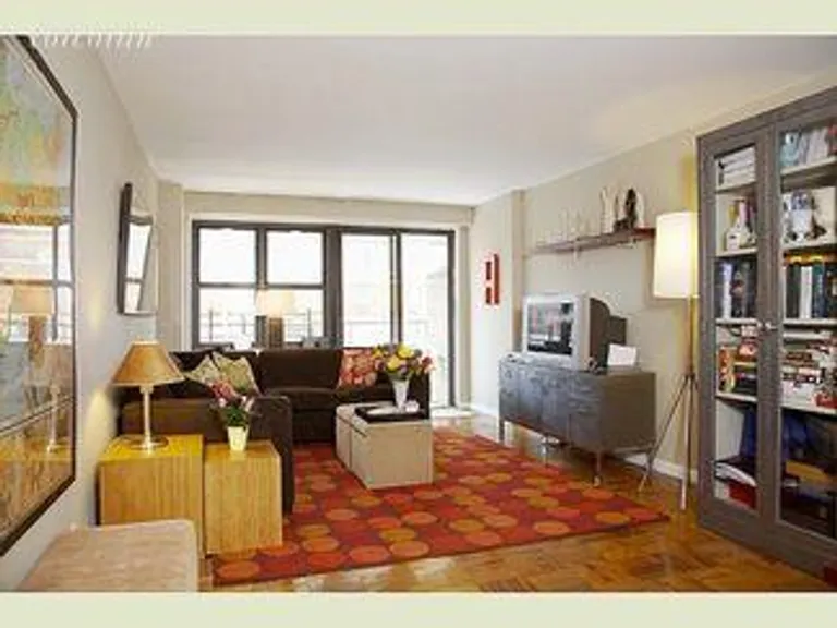 New York City Real Estate | View 115 East 9th Street, 6F | 2 Beds, 2 Baths | View 1