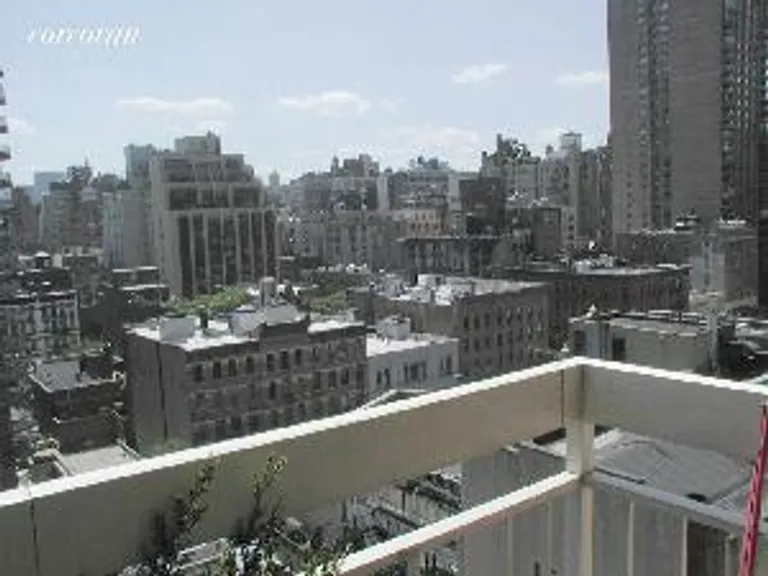 New York City Real Estate | View 170 East 87th Street, W16F | room 2 | View 3