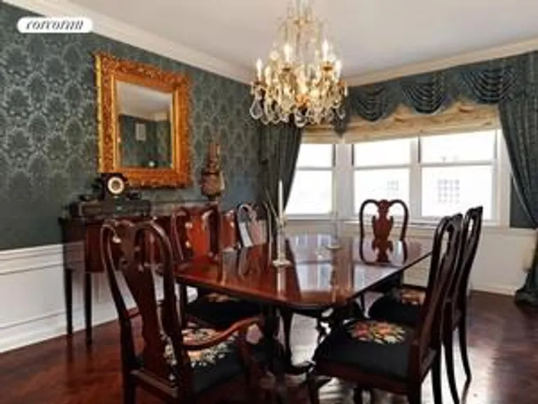 New York City Real Estate | View 20 Sutton Place South, 14C | Full Dining Room | View 4