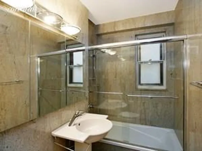 New York City Real Estate | View 10 West 66th Street, 3K | room 2 | View 3