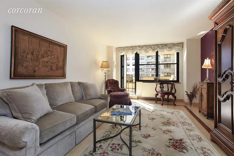 New York City Real Estate | View 301 East 87th Street, 11F | 1 Bed, 1 Bath | View 1