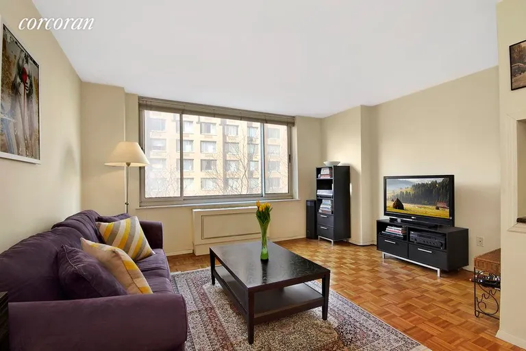 New York City Real Estate | View 250 South End Avenue, 4G | 1 Bed, 1 Bath | View 1