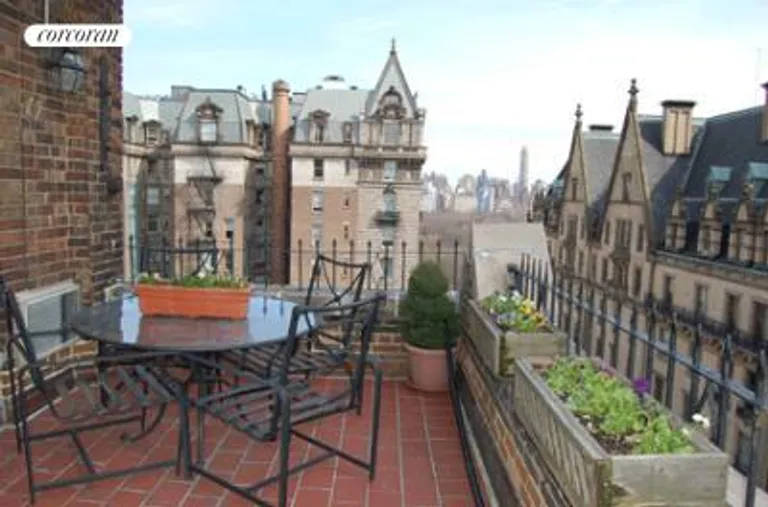 New York City Real Estate | View 23 West 73rd Street, 1201 | room 7 | View 8