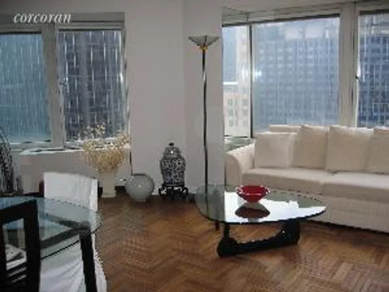 New York City Real Estate | View 150 West 56th Street, 3912 | 1 Bed, 1 Bath | View 1