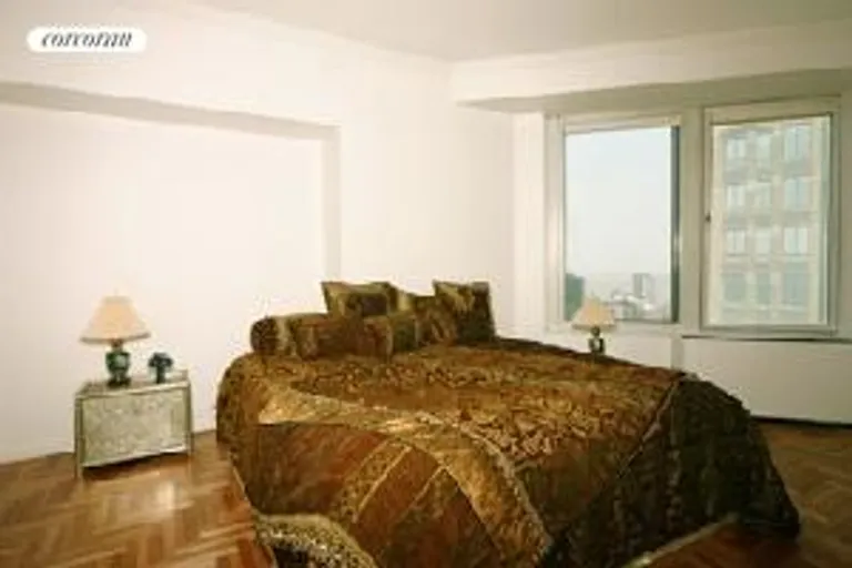 New York City Real Estate | View 150 West 56th Street, 6003 | room 6 | View 7