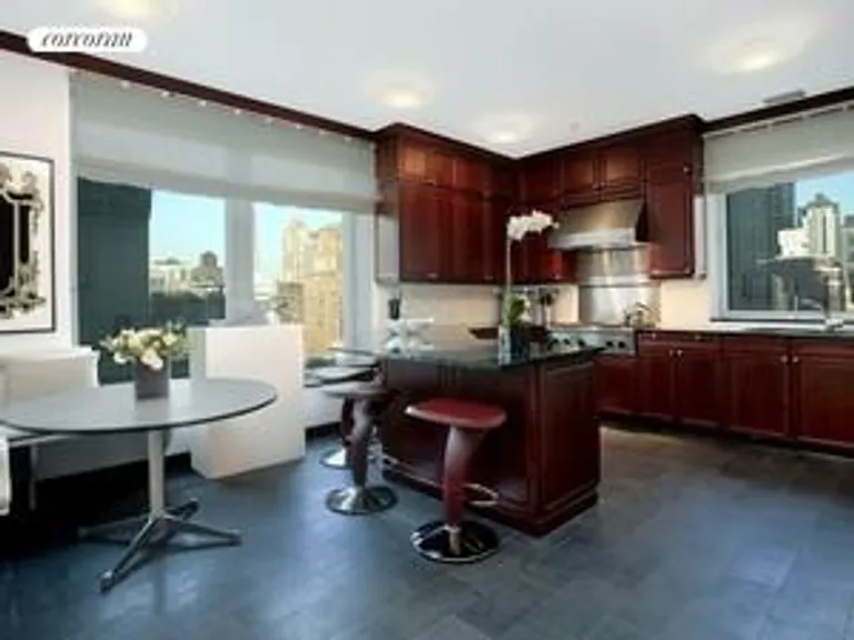 New York City Real Estate | View 515 Park Avenue, 14 FL | room 3 | View 4