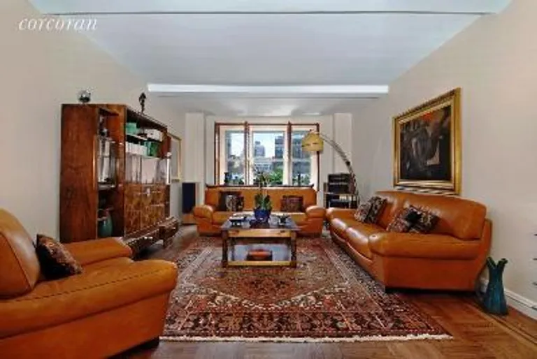 New York City Real Estate | View 152 East 94th Street, 9J | 2 Beds, 2 Baths | View 1