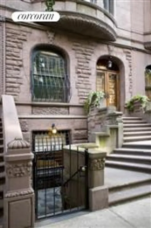 New York City Real Estate | View 24 West 70th Street, 1 | room 2 | View 3