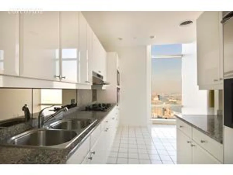 New York City Real Estate | View 845 United Nations Plaza, 83A | room 2 | View 3
