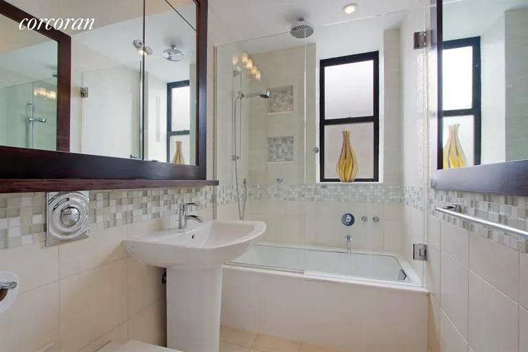New York City Real Estate | View 234 West 21st Street, 55 | Bathroom | View 6