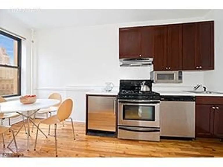 New York City Real Estate | View 253 West 16th Street, 6I | room 1 | View 2