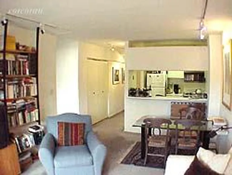 New York City Real Estate | View 130 West 79th Street, 2F | room 1 | View 2