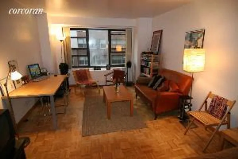 New York City Real Estate | View 220 East 57th Street, 10A | room 1 | View 2