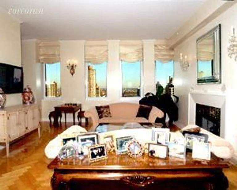 New York City Real Estate | View 188 East 78th Street, 30B | 3 Beds, 3 Baths | View 1