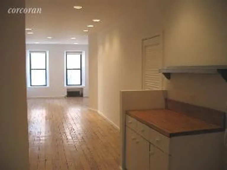 New York City Real Estate | View 135 Perry Street, 12 | room 1 | View 2