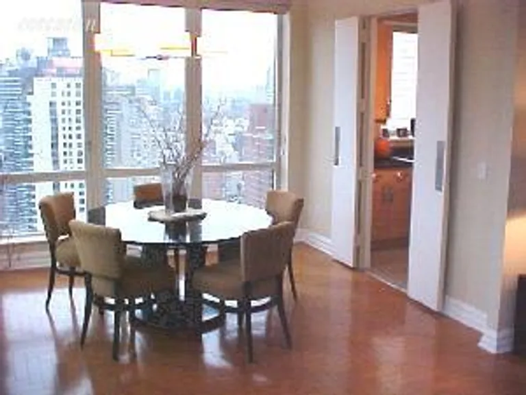 New York City Real Estate | View 401 East 60th Street, 37A | room 2 | View 3