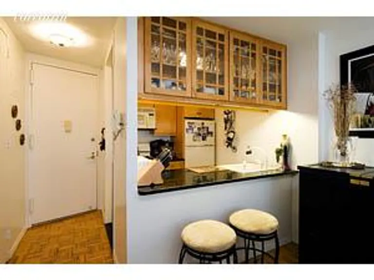New York City Real Estate | View 5 East 22nd Street, 4F | 1 Bed, 1 Bath | View 1