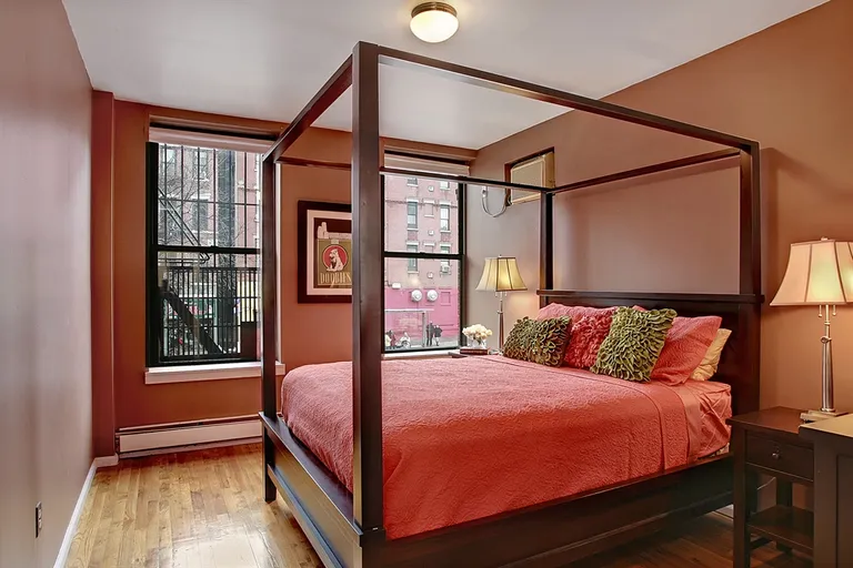 New York City Real Estate | View 69 West 106Th Street, 2A | Bedroom | View 2
