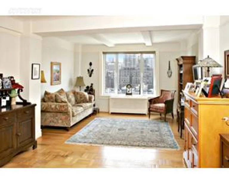 New York City Real Estate | View 40 West 77th Street, 16A | 2 Beds, 2 Baths | View 1
