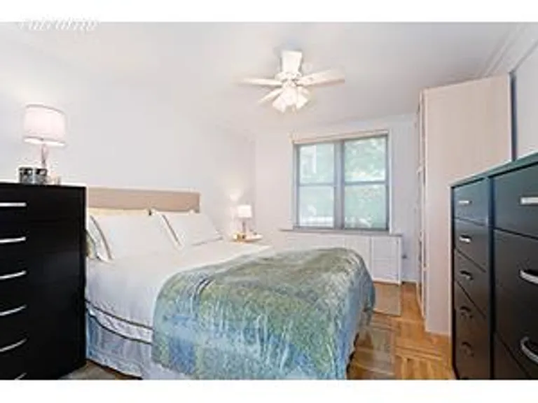 New York City Real Estate | View 350 BLEECKER STREET, 1M | room 2 | View 3