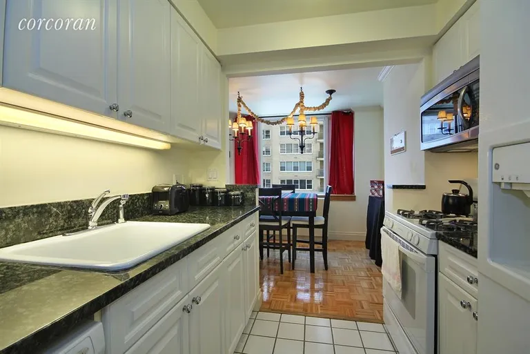 New York City Real Estate | View 404 East 76th Street, 5B | Spacious Kitchen | View 2