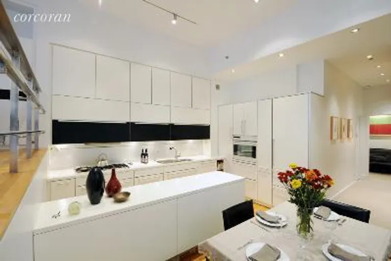 New York City Real Estate | View 57 East 75th Street, 3 | room 1 | View 2