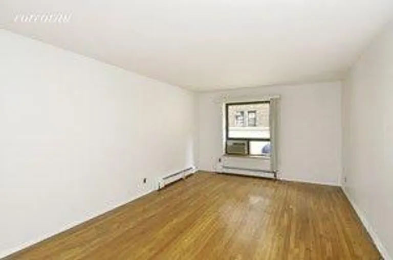 New York City Real Estate | View 250 West 88th Street, 201 | room 1 | View 2