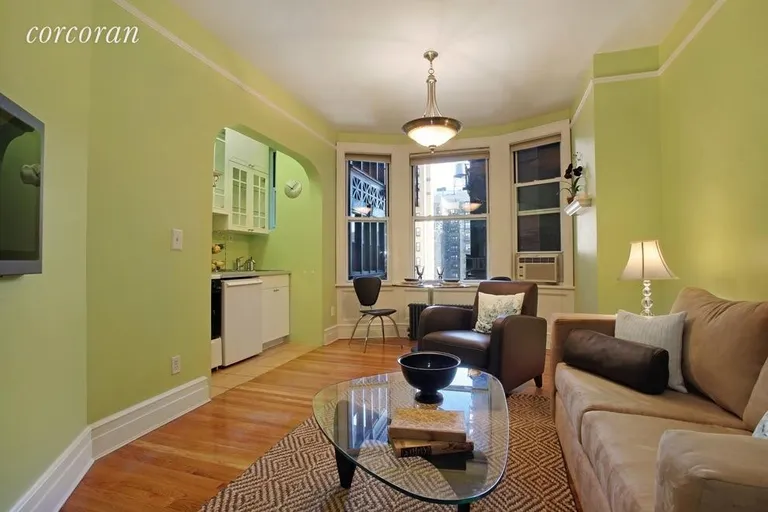 New York City Real Estate | View 300 West 109th Street, 7L | 1 Bed, 1 Bath | View 1