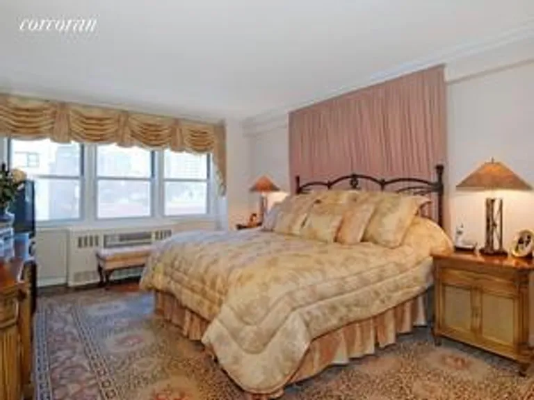 New York City Real Estate | View 411 East 57th Street, 8A | room 3 | View 4