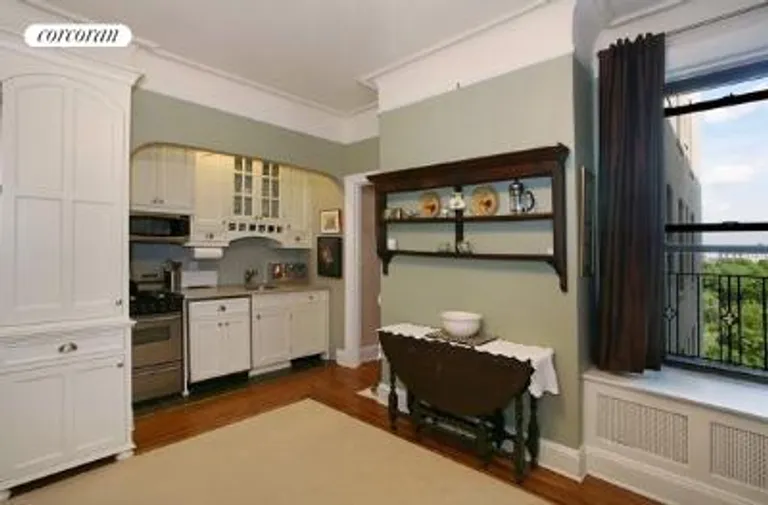 New York City Real Estate | View 418 Central Park West, 80 | wonderful renovation | View 4