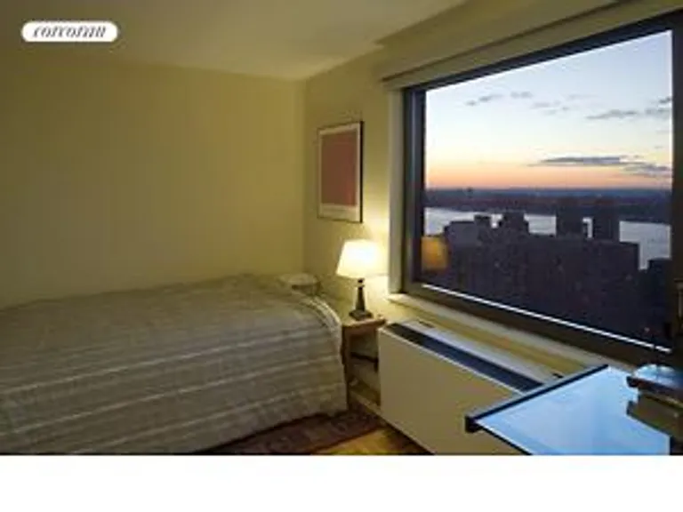 New York City Real Estate | View 201 West 70th Street, 40B | room 7 | View 8