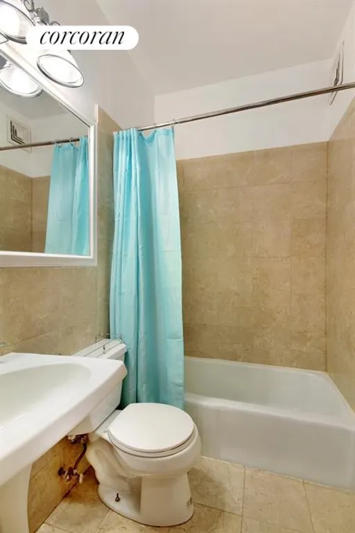 New York City Real Estate | View 186 West 80th Street, 3C | Bathroom | View 4