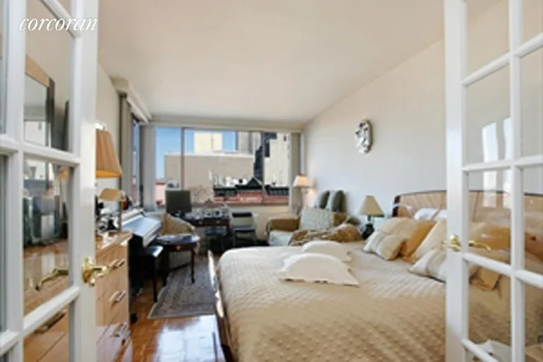 New York City Real Estate | View 393 West 49th Street, 6Q | room 1 | View 2
