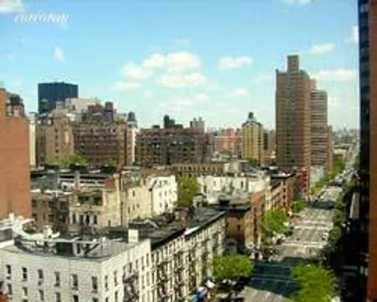 New York City Real Estate | View 1601 Third Avenue, 13K | room 2 | View 3