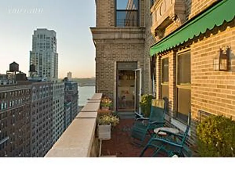 New York City Real Estate | View 263 West End Avenue, 15C | room 1 | View 2