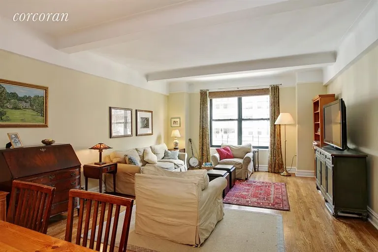 New York City Real Estate | View 12 West 72Nd Street, 9D | 2 Beds, 2 Baths | View 1