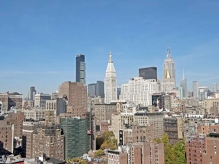 New York City Real Estate | View 201 East 17th Street, 24E | room 2 | View 3