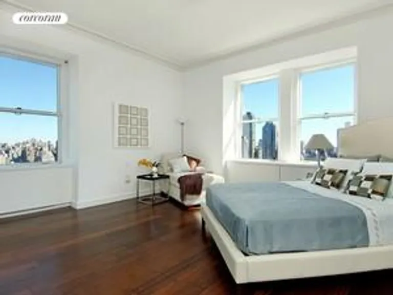 New York City Real Estate | View 795 Fifth Avenue, 2511 | room 1 | View 2